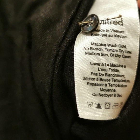 Aritzia Wilfred black Bertillon blouse - Picture 5 of 6